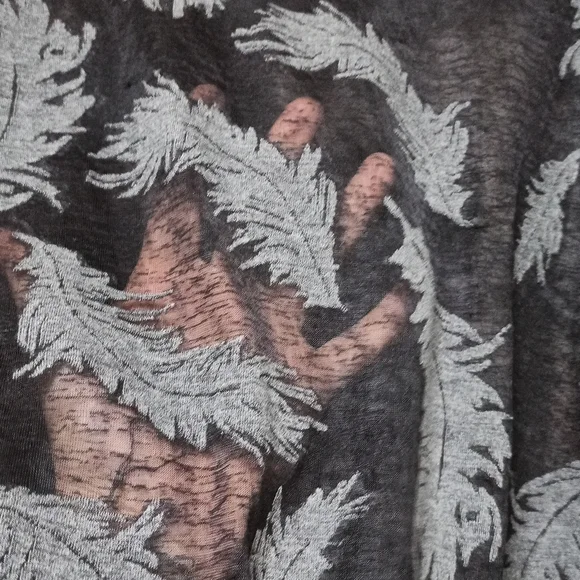 Fig Black Top - Picture 1 of 9